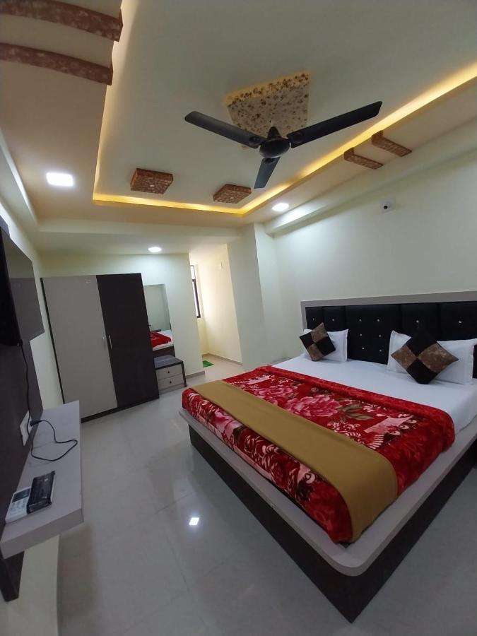 Hotel Ggc Inn Ahmedabad Luaran gambar